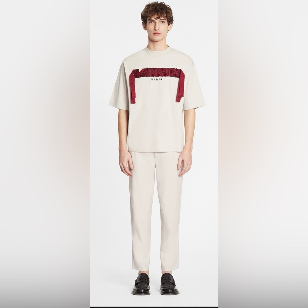 NWT Lanvin Curb Light Grey T-Shirt with Red Embroidered Logo